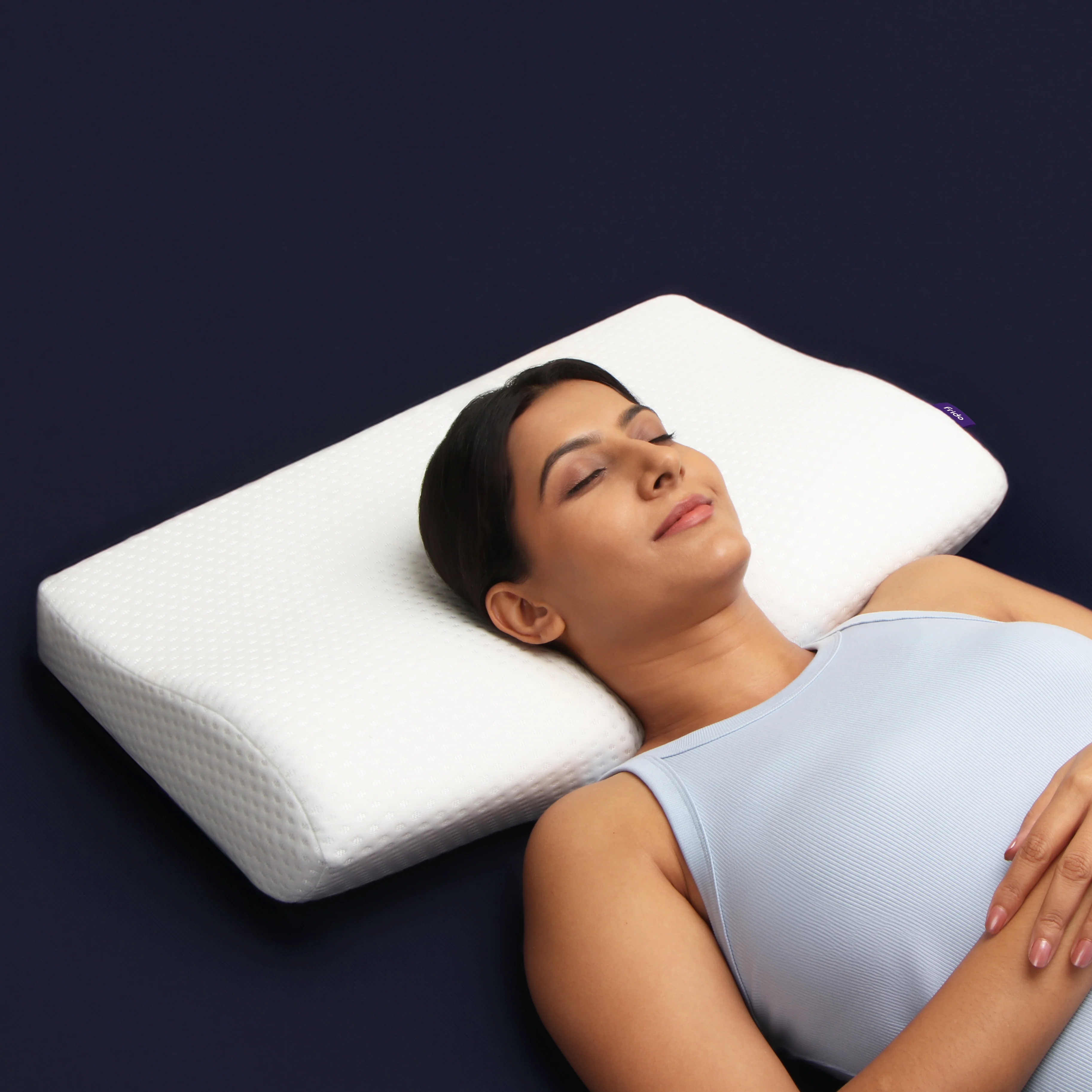 Frido Ultimate Neck Contour Cervical Plus Pillow - Image 9